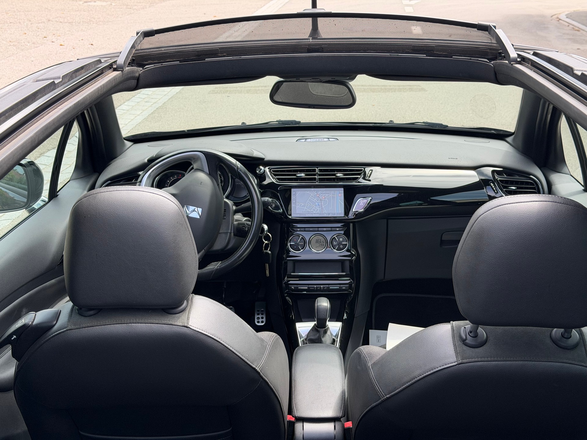 DS AUTOMOBILES DS 3 Cabrio 1.2 PureTech SO Chic EAT-image-10