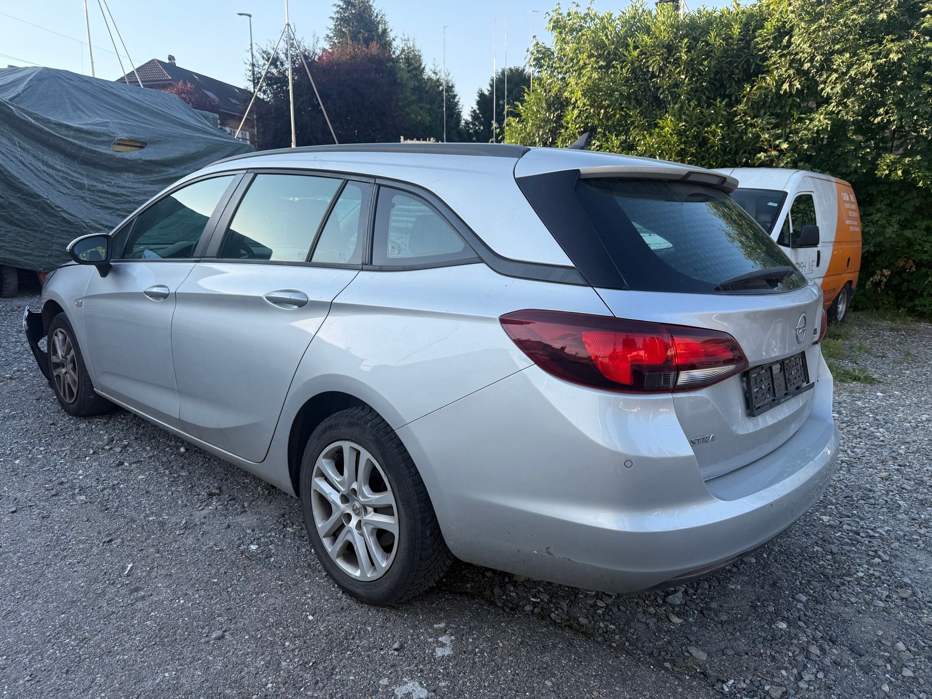 OPEL Astra Sports Tourer 1.6 CDTi ecoF Enjoy Automatic-image-4