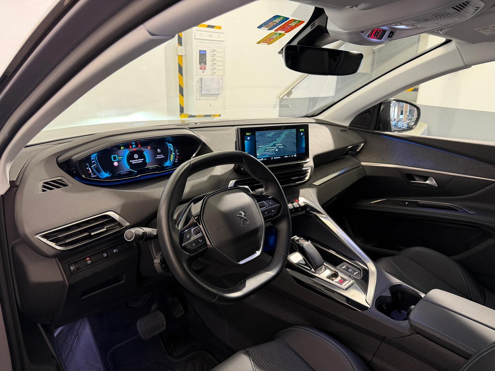 PEUGEOT 3008 1.6 Plug-in Hybrid Allure Pack-image-4