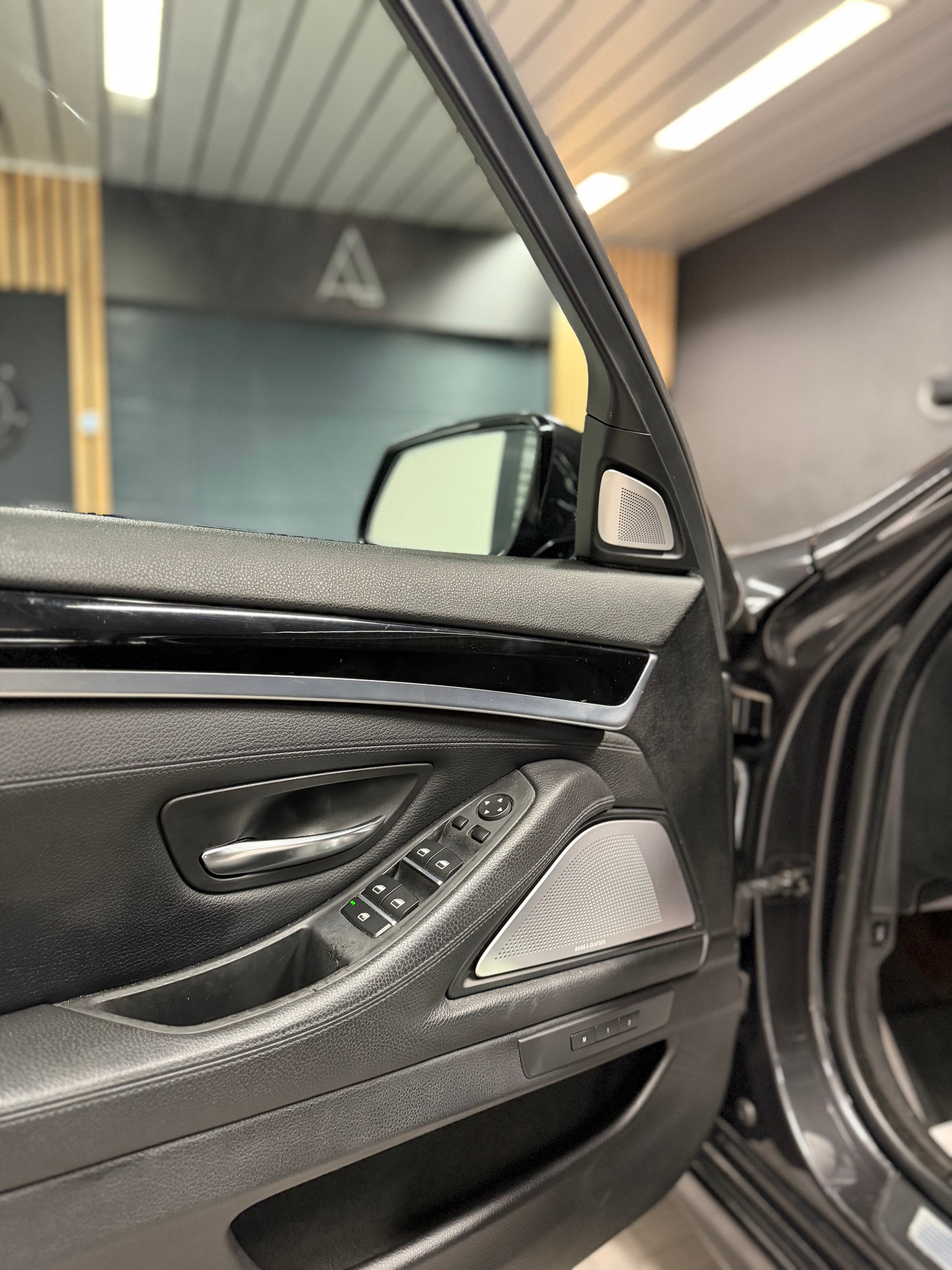 BMW 535d xDrive Steptronic-image-22