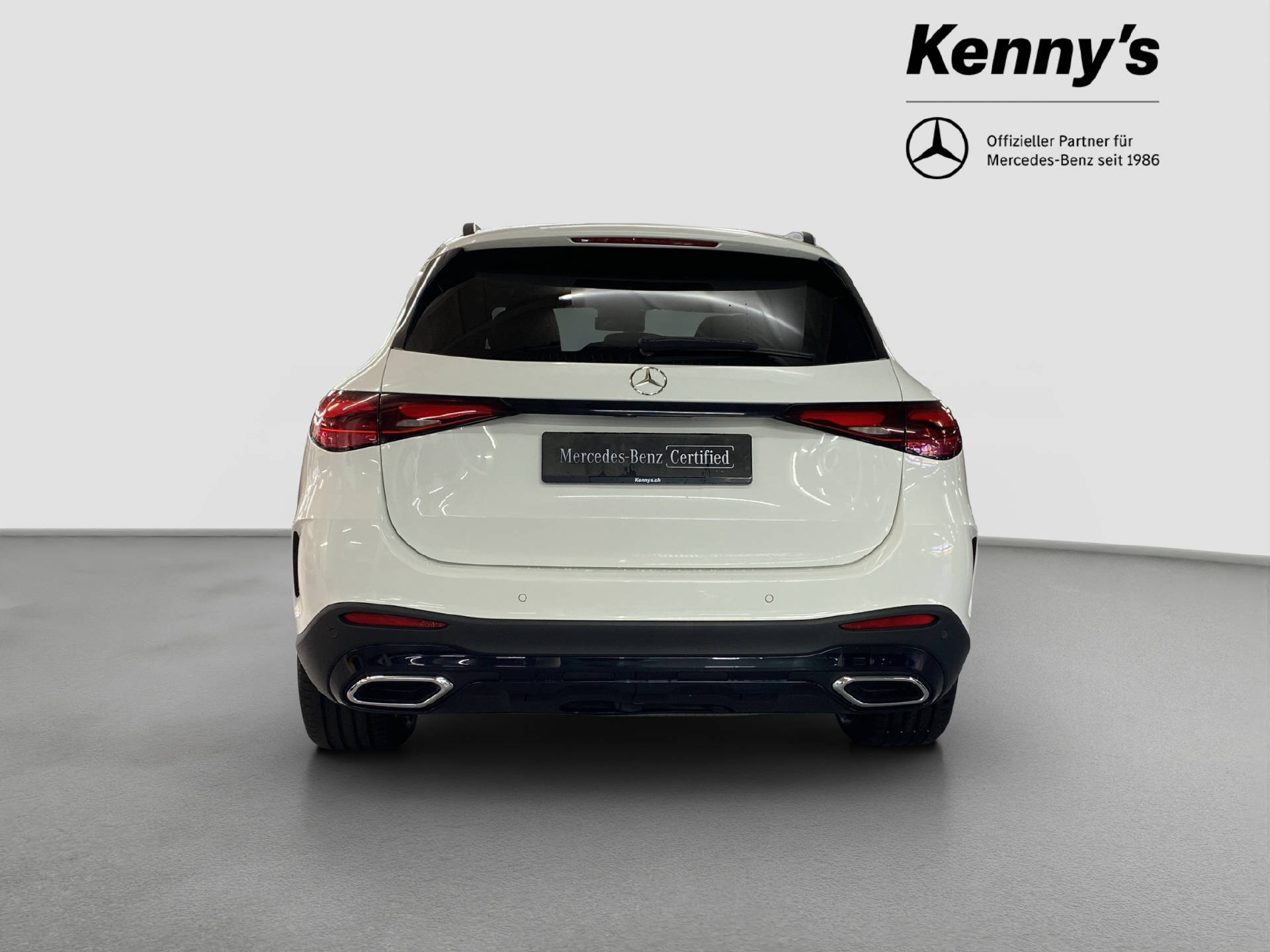 MERCEDES-BENZ GLC 200 AMG Line 4MATIC-image-4