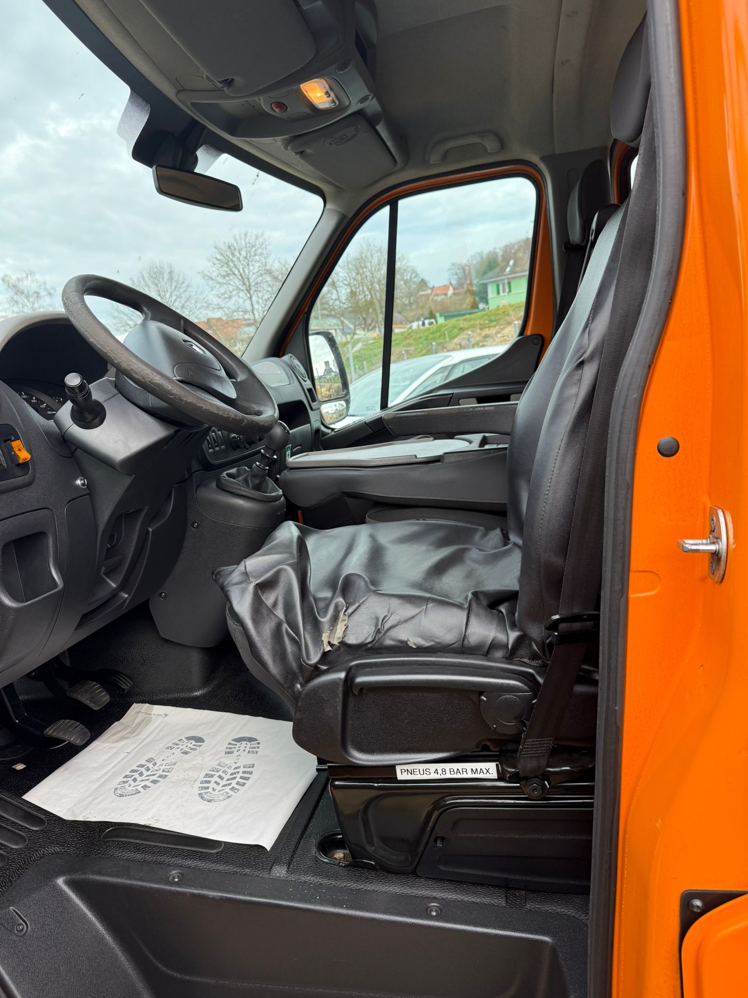 RENAULT Master T35 ENERGY 2.3dCi 135 L2H2-image-7