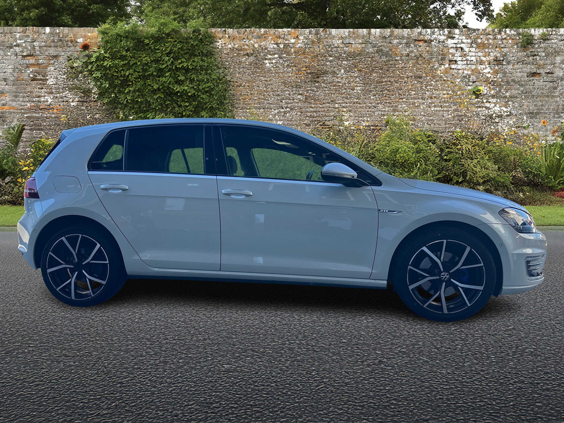 VW Golf 1.4 TSI GTE DSG-image-5