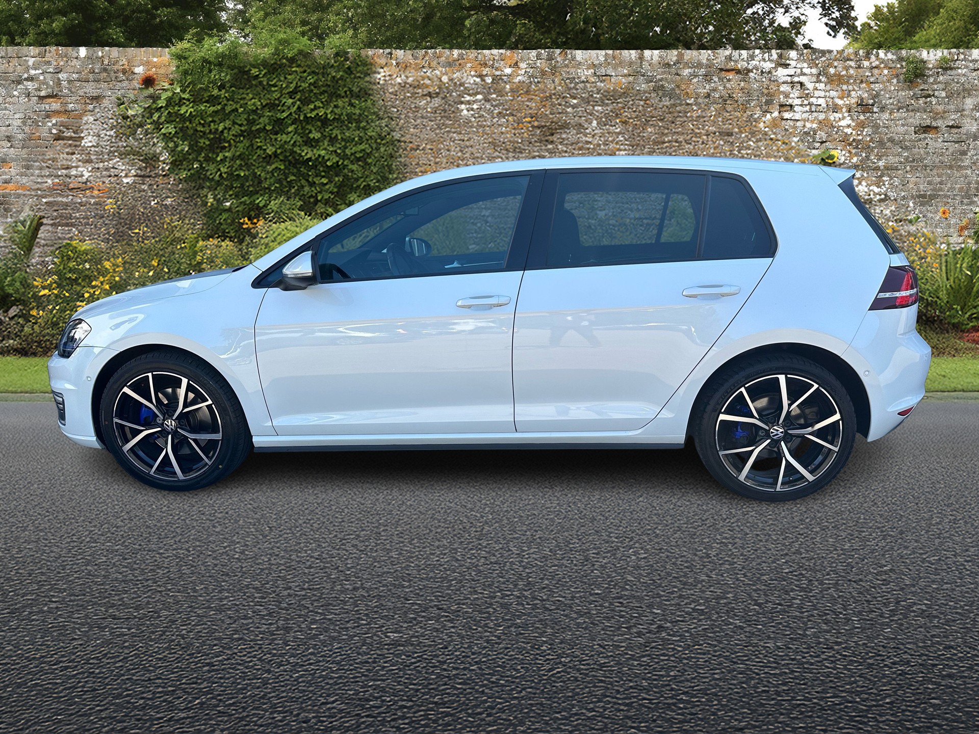 VW Golf 1.4 TSI GTE DSG-image-1