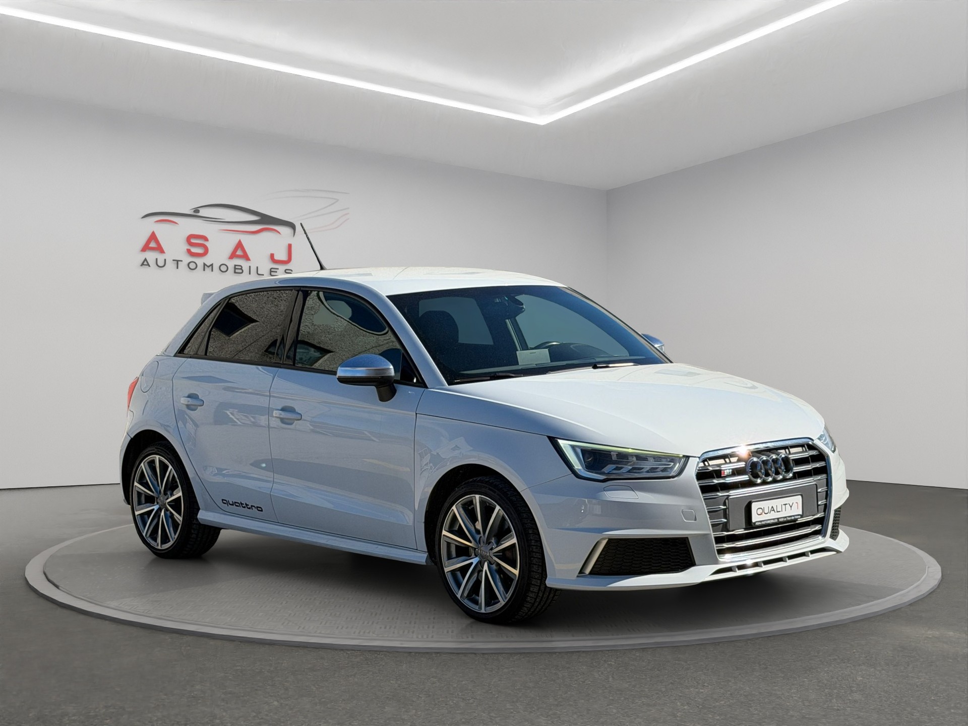AUDI S1 Sportback 2.0 TFSI quattro-image-0