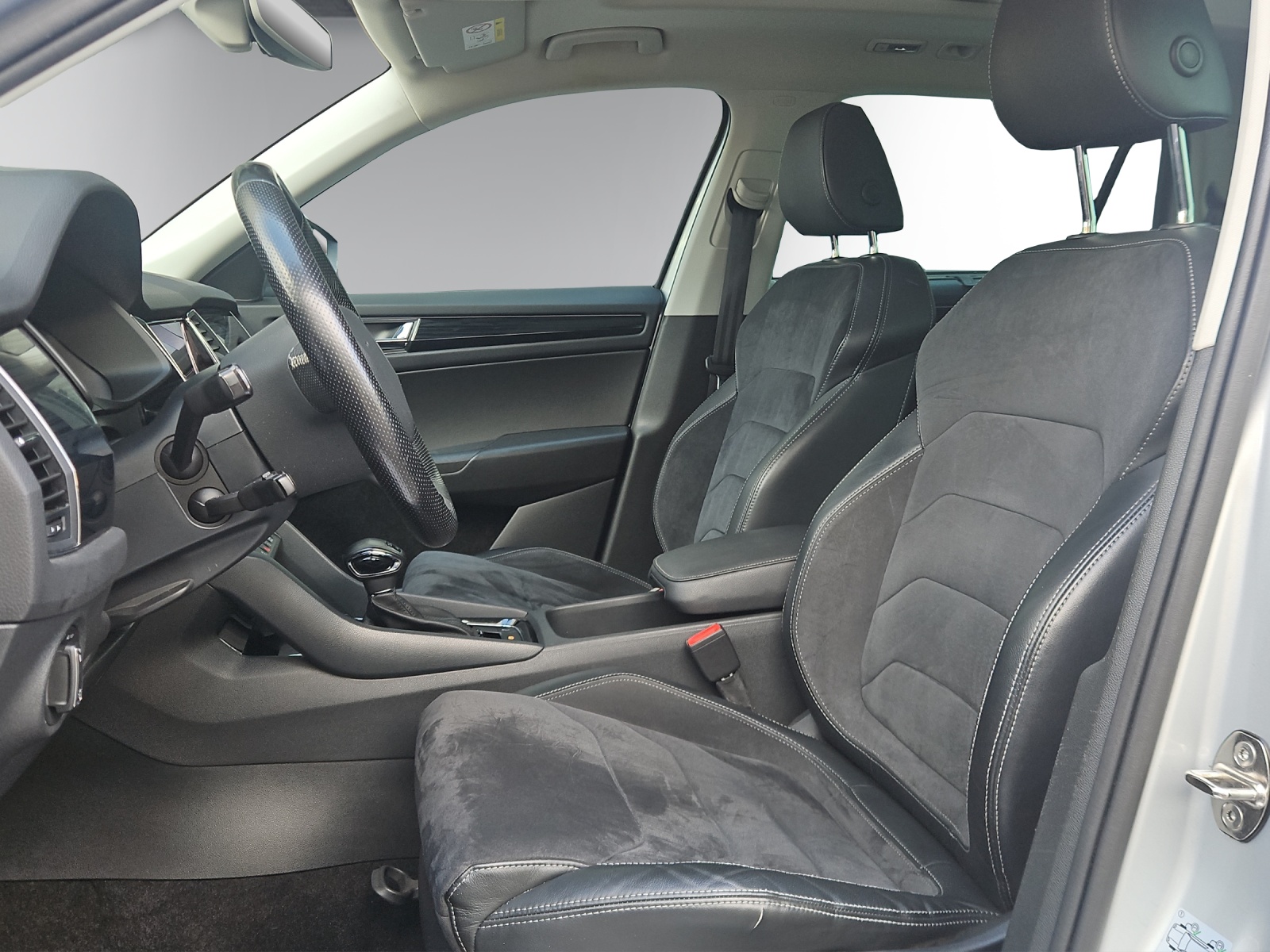 SKODA Skoda Kodiaq 2.0 TSI 4x4 Style-image-12