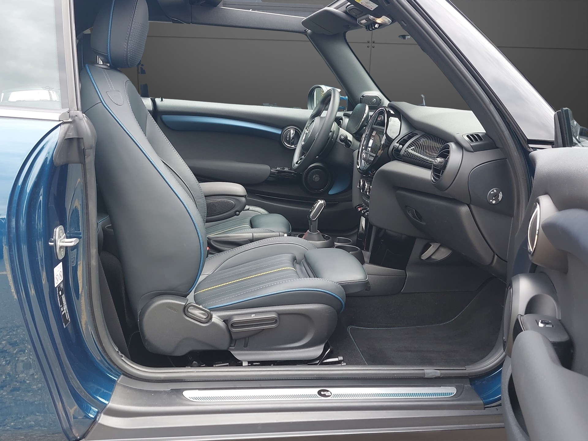 MINI Cabrio F57 2.0i Cooper S SDKG-image-15