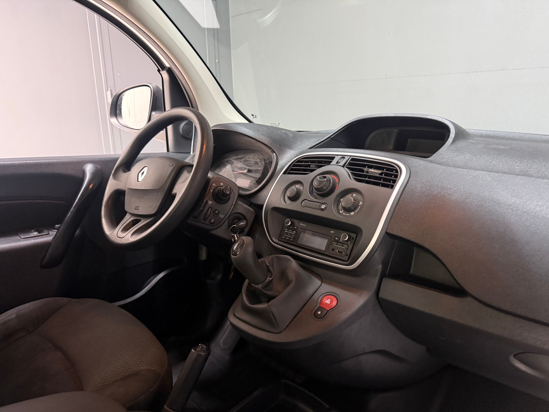 RENAULT Kangoo Medium dCi 90 ENERGY Access-image-6