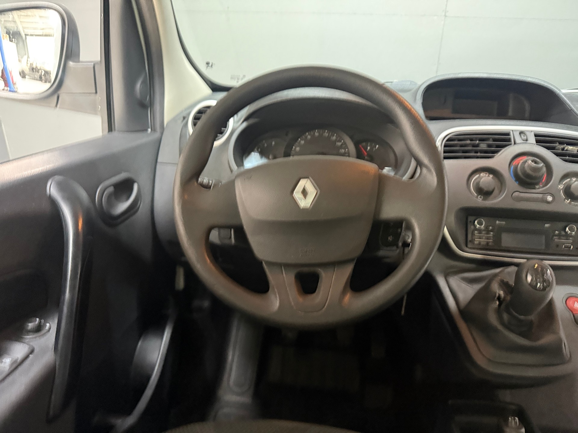 RENAULT Kangoo Medium dCi 90 ENERGY Access-image-9