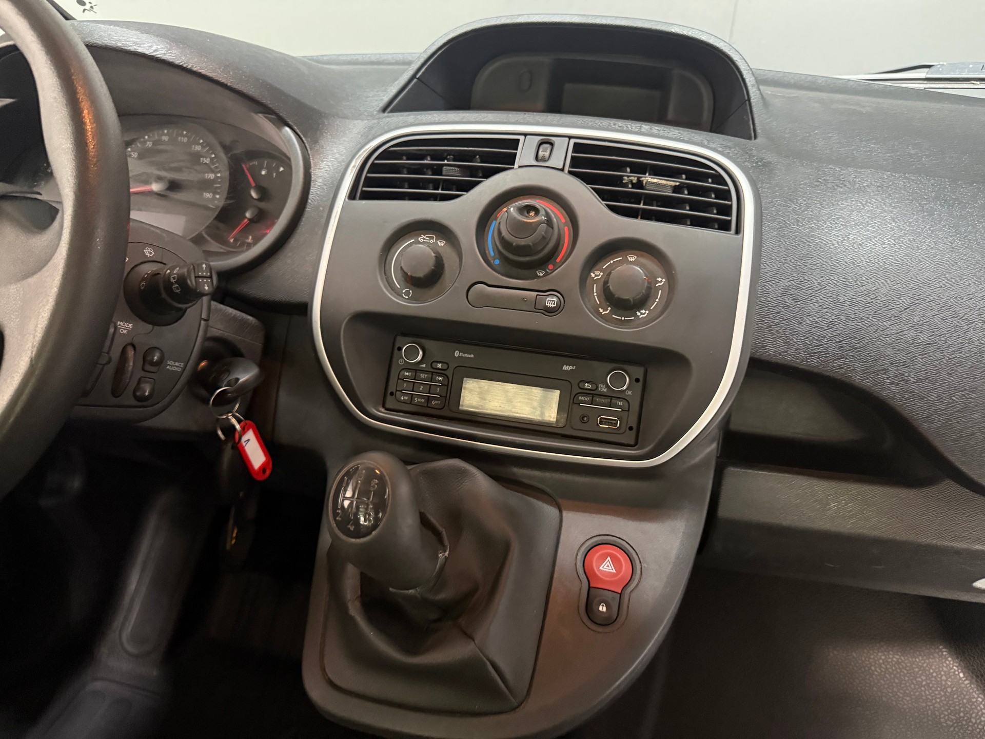 RENAULT Kangoo Medium dCi 90 ENERGY Access-image-7