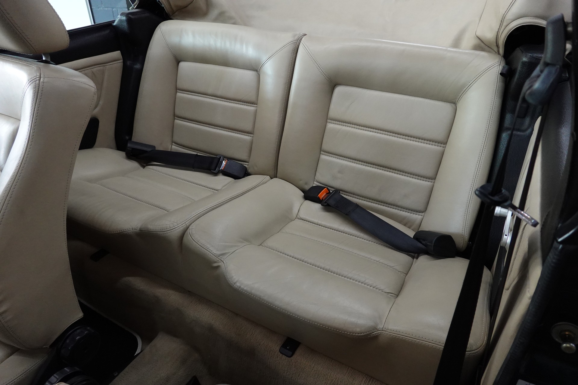 VW GOLF CABRIO 1800 CLASSIC UNIKAT GREEN MET. ON TOP-image-35