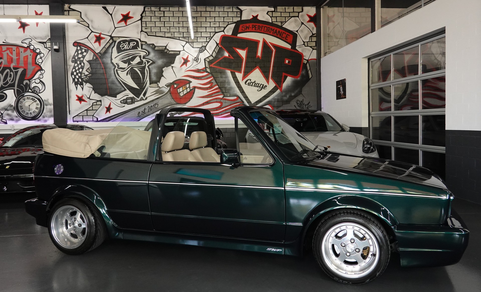 VW GOLF CABRIO 1800 CLASSIC UNIKAT GREEN MET. ON TOP-image-45