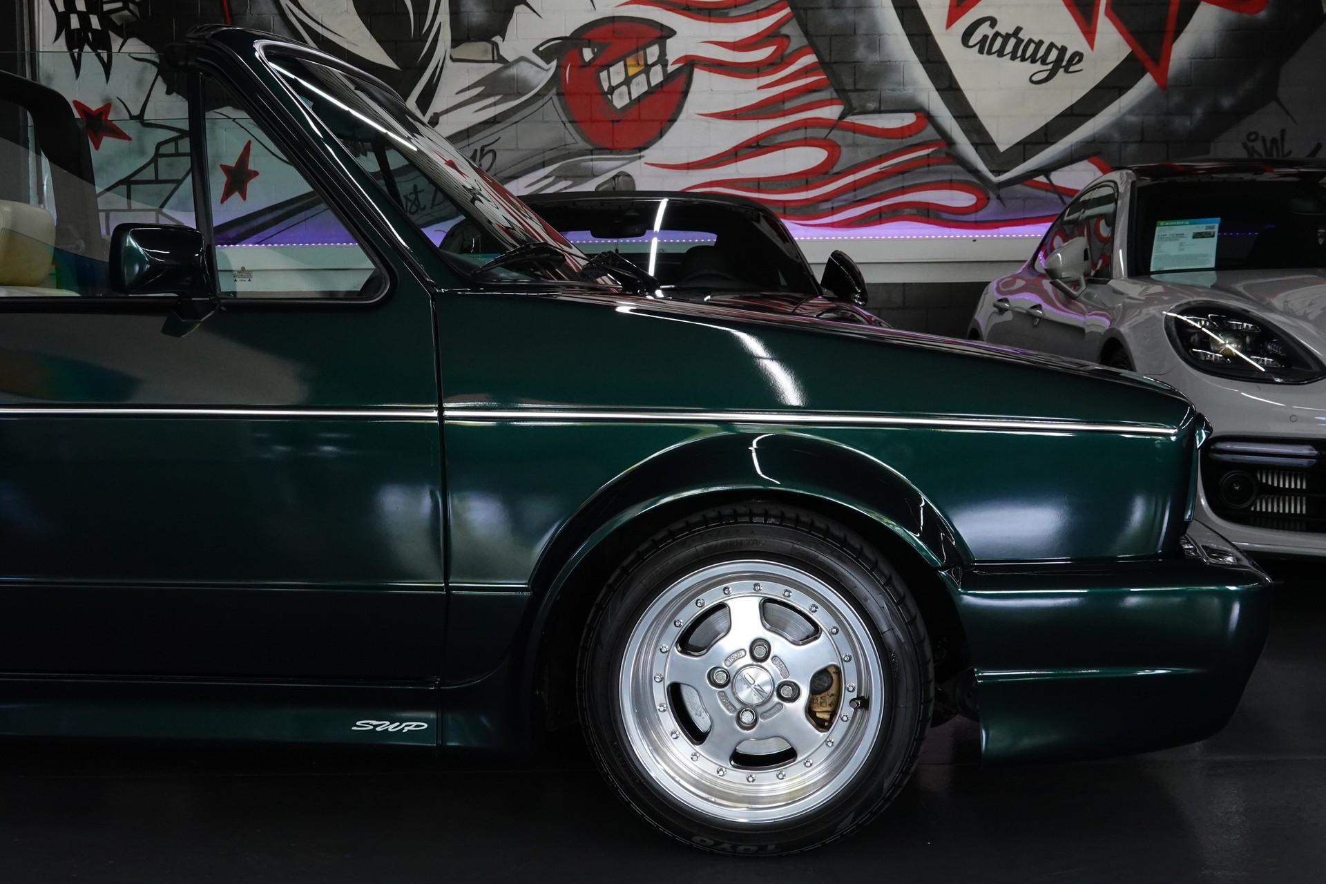 VW GOLF CABRIO 1800 CLASSIC UNIKAT GREEN MET. ON TOP-image-20