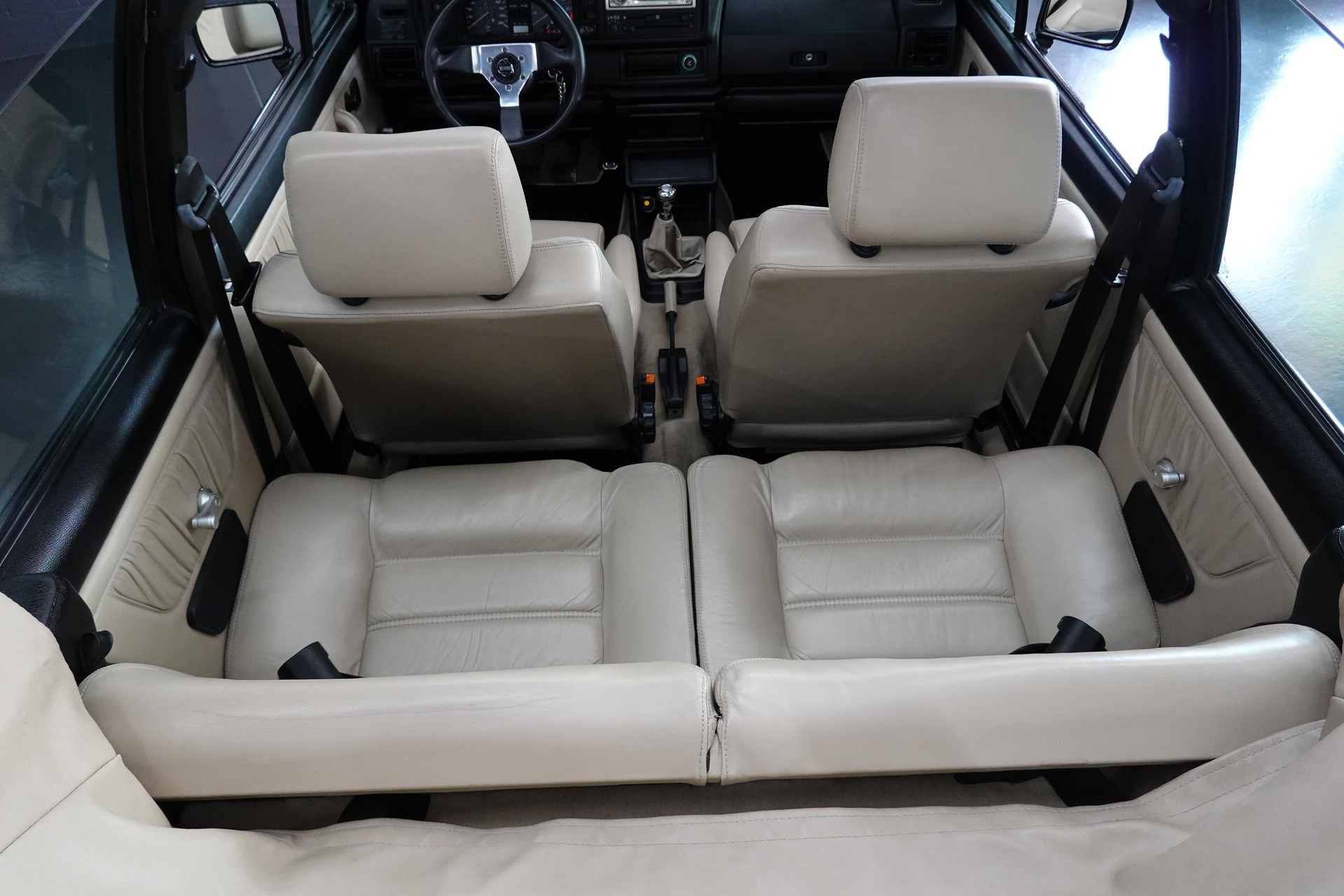 VW GOLF CABRIO 1800 CLASSIC UNIKAT GREEN MET. ON TOP-image-36
