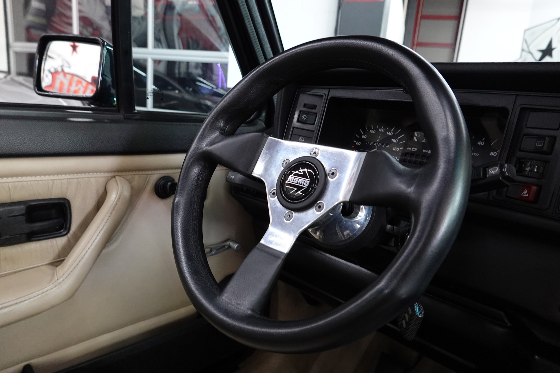 VW GOLF CABRIO 1800 CLASSIC UNIKAT GREEN MET. ON TOP-image-44