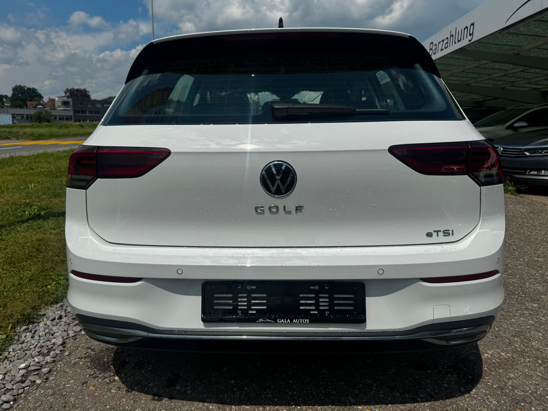 VW Golf 1.5 eTSI mHEV ACT Style DSG-image-5