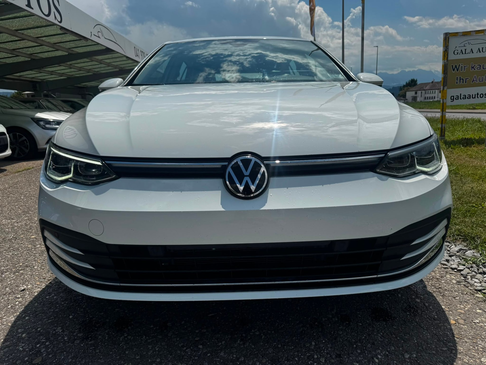 VW Golf 1.5 eTSI mHEV ACT Style DSG-image-1
