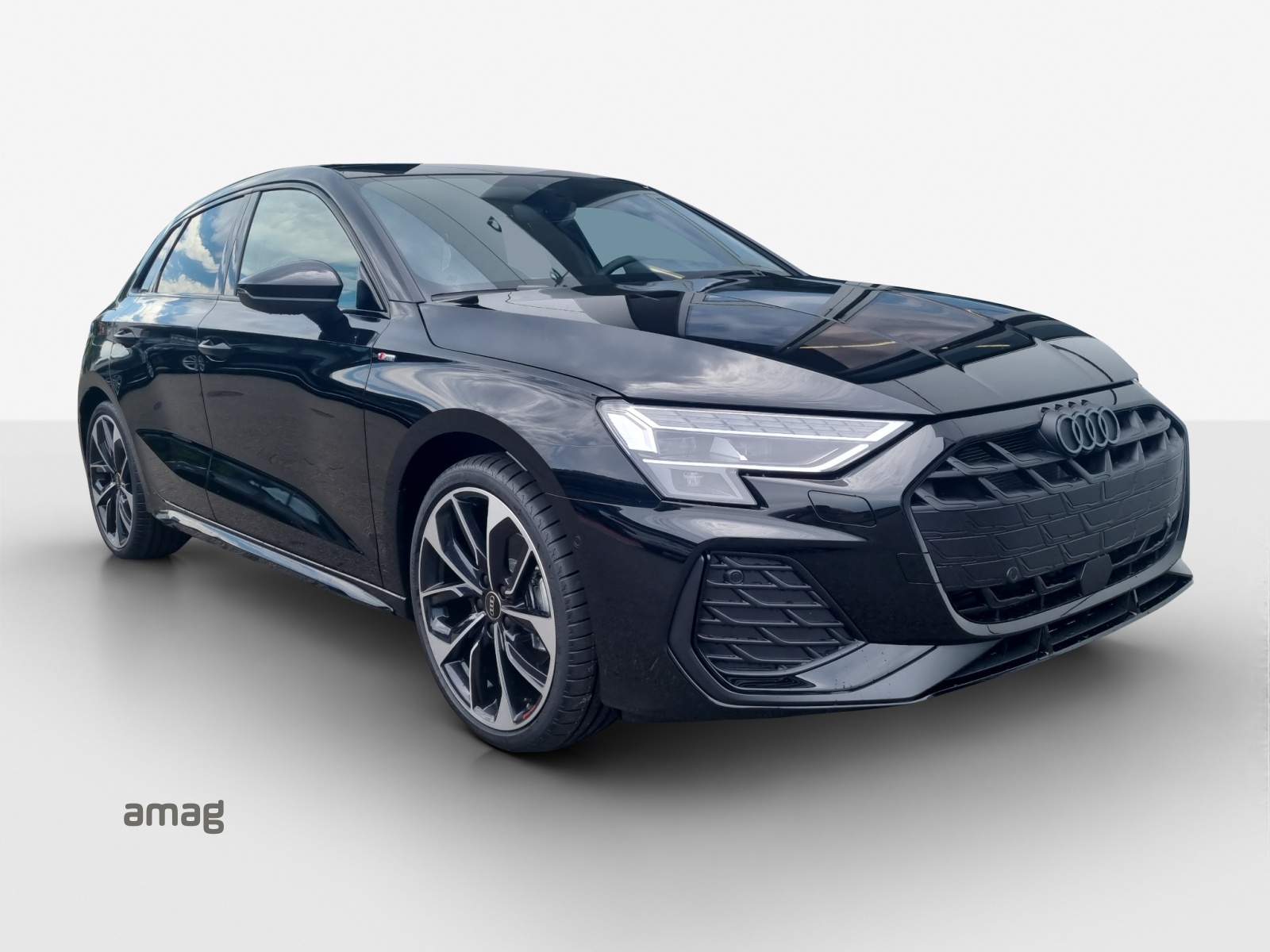 AUDI A3 Sportback TFSI 110 kW S line Attraction S tronic-image-6