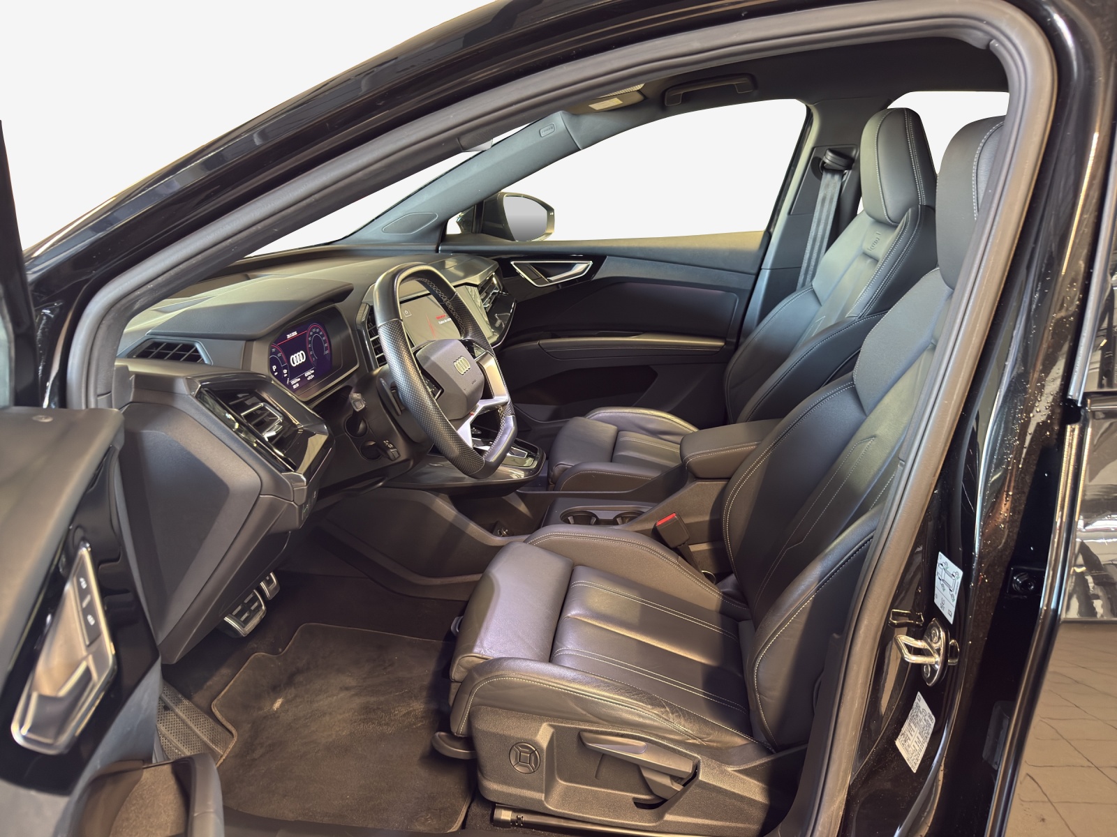 AUDI Q4 Sportback e-tron 50 quattro-image-7