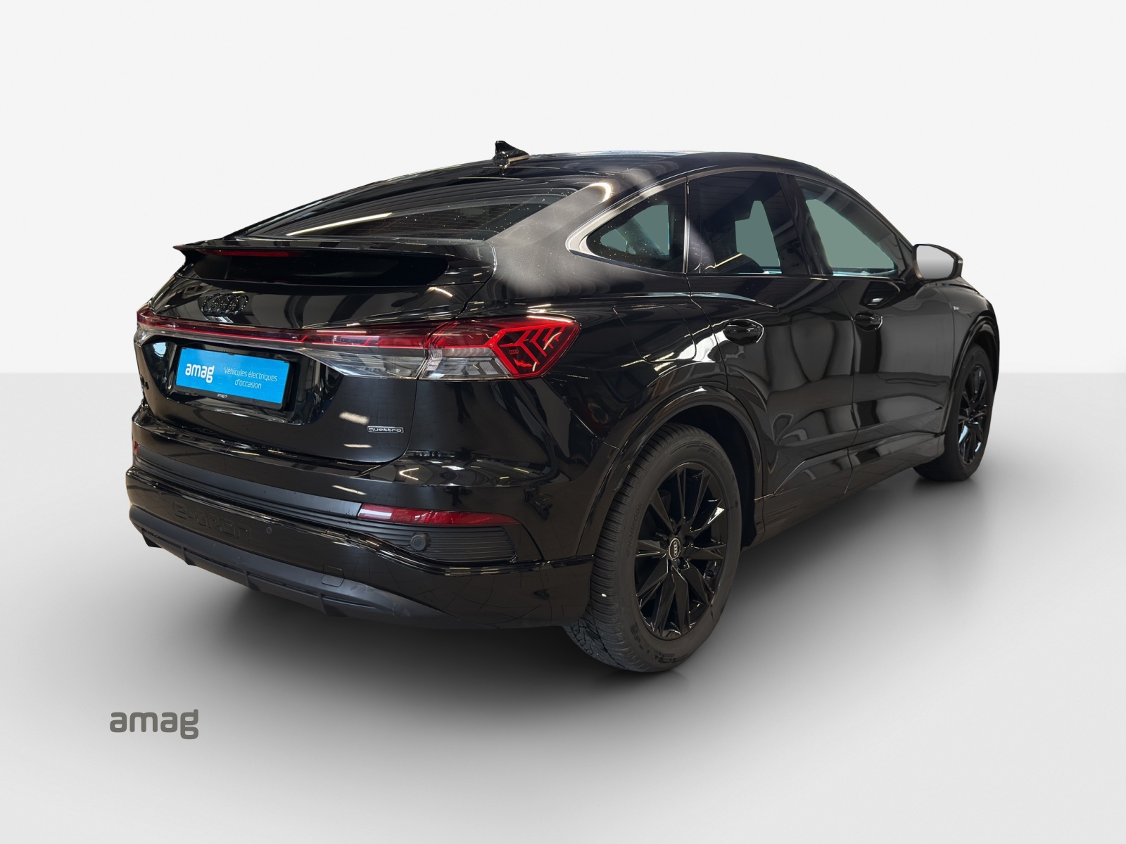 AUDI Q4 Sportback e-tron 50 quattro-image-4