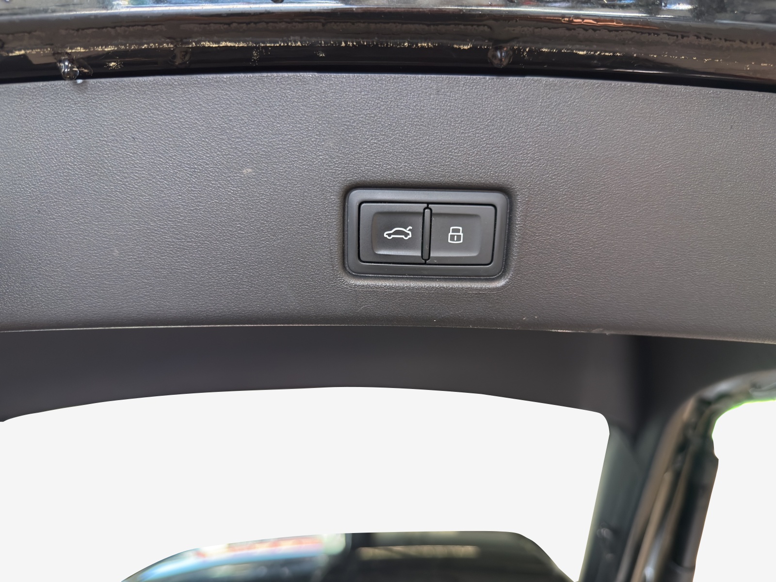 AUDI Q4 Sportback e-tron 50 quattro-image-13