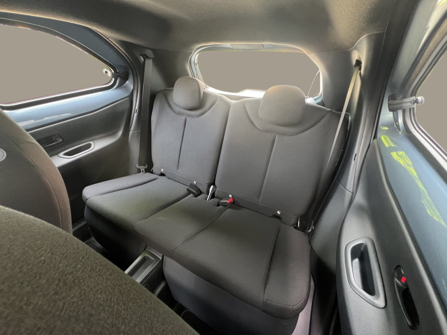 TOYOTA Aygo X 1.5 VVT-i HSD Comfort-image-18
