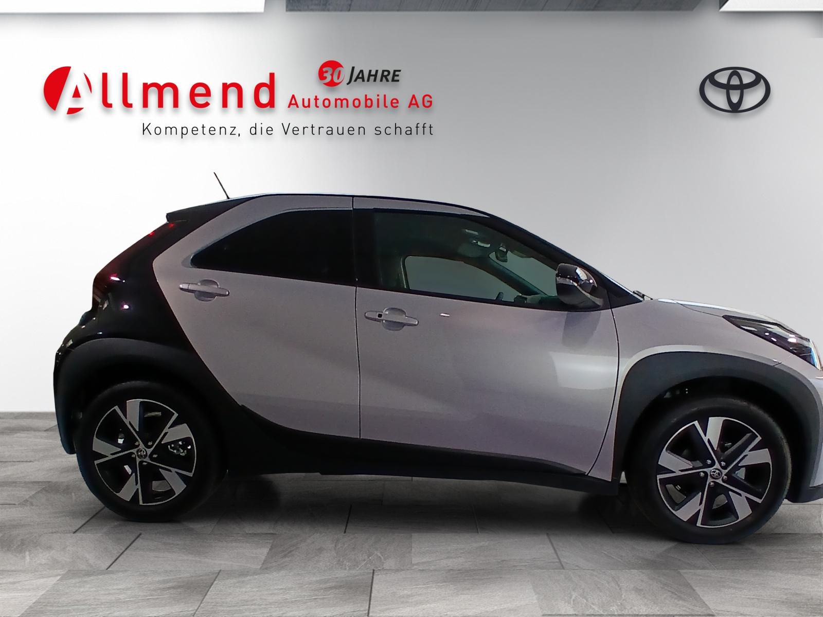 TOYOTA Aygo X 1.5 VVT-i HSD Trend-showroom-element-3