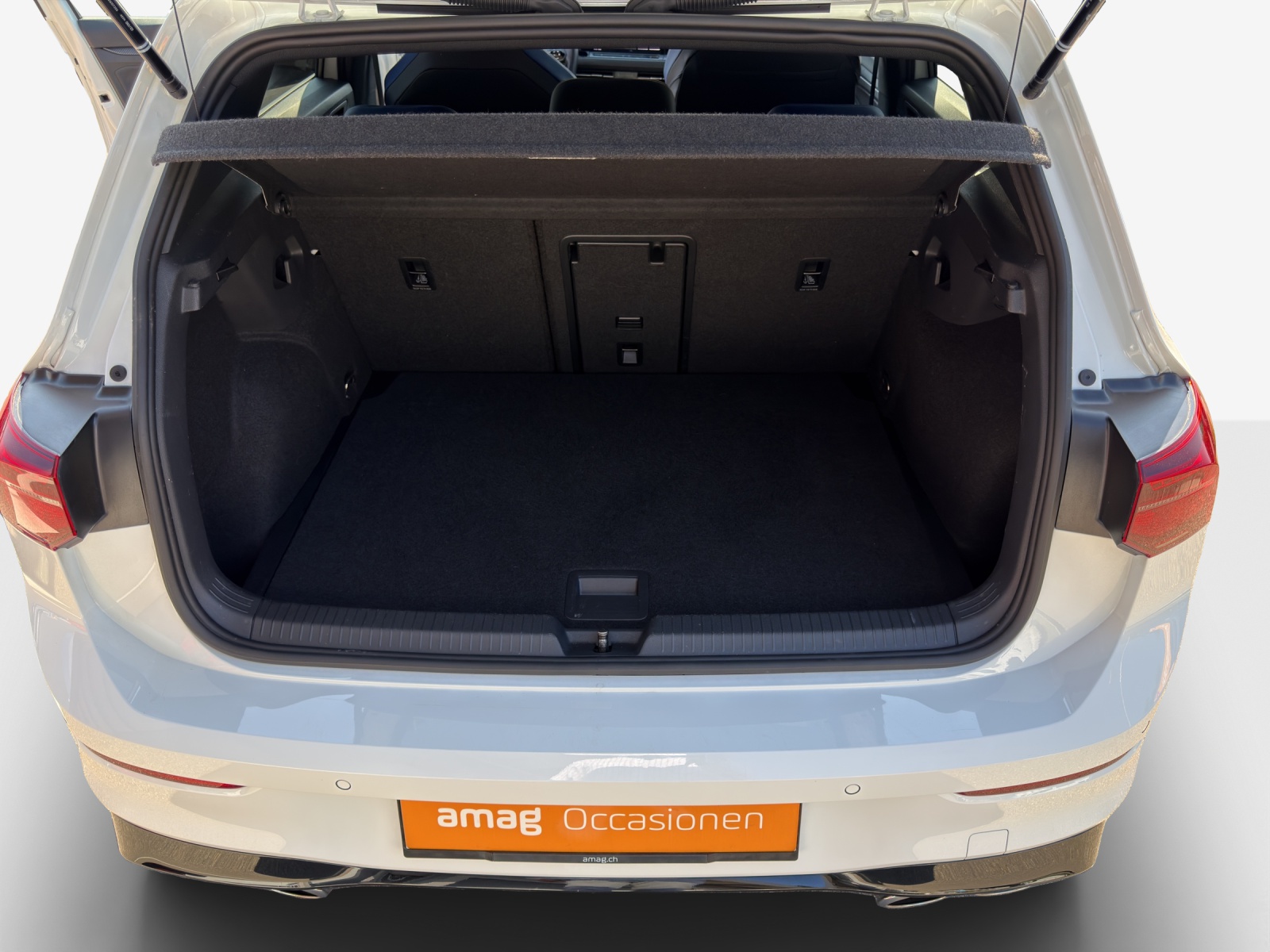 VW Golf 2.0 TSI R DSG 4Motion-image-12
