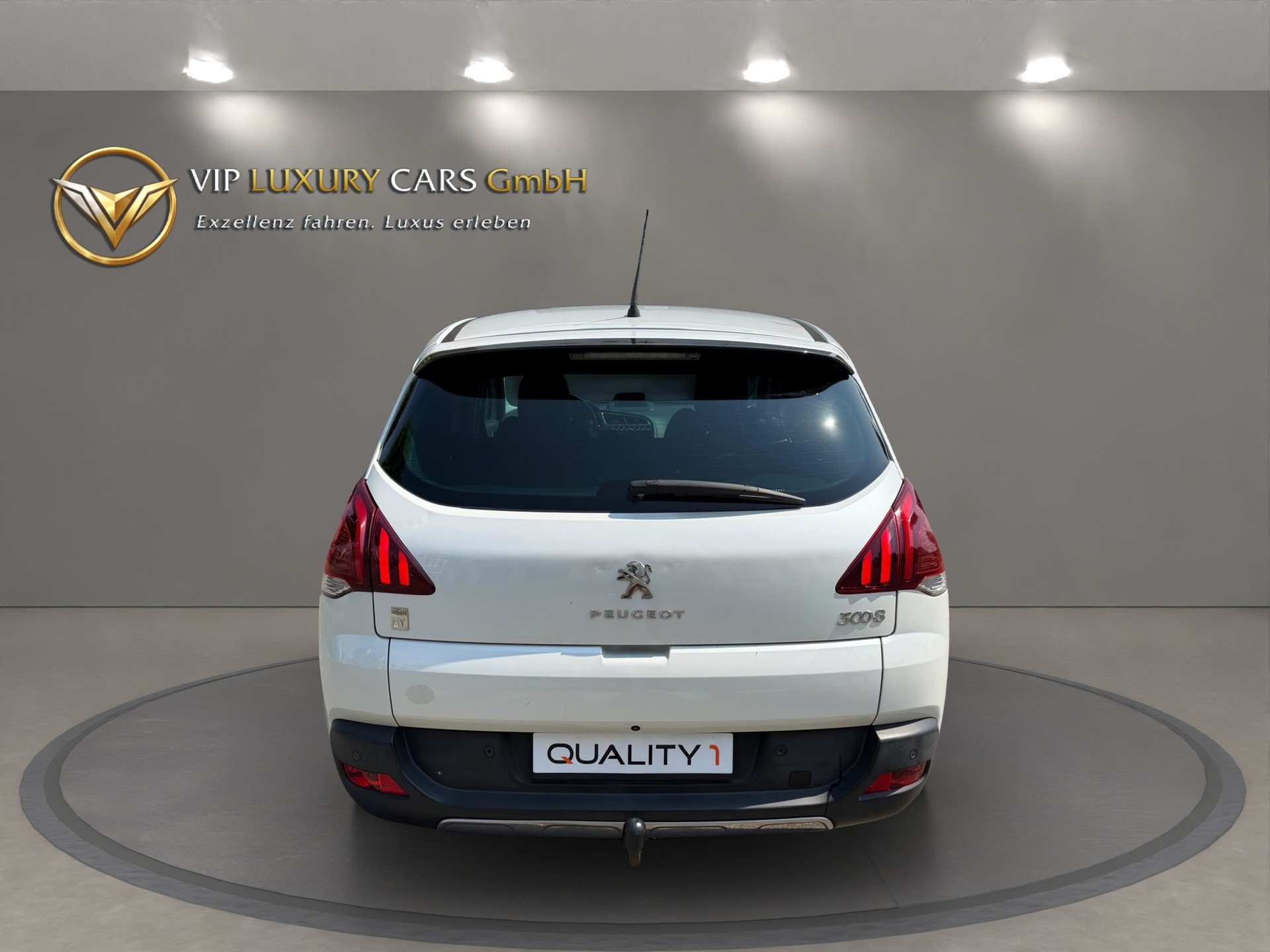 PEUGEOT 3008 HYbrid4 2.0 HDI ETG6-image-6