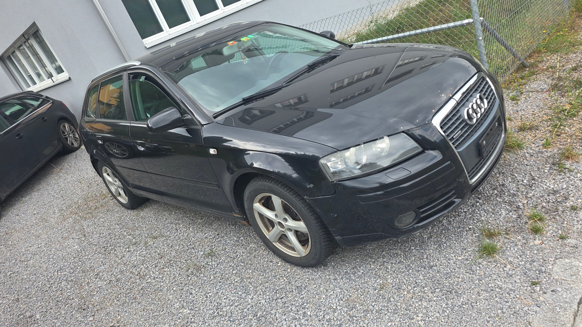 AUDI A3 Sportback 2.0 Turbo FSI Ambition quattro-image-1