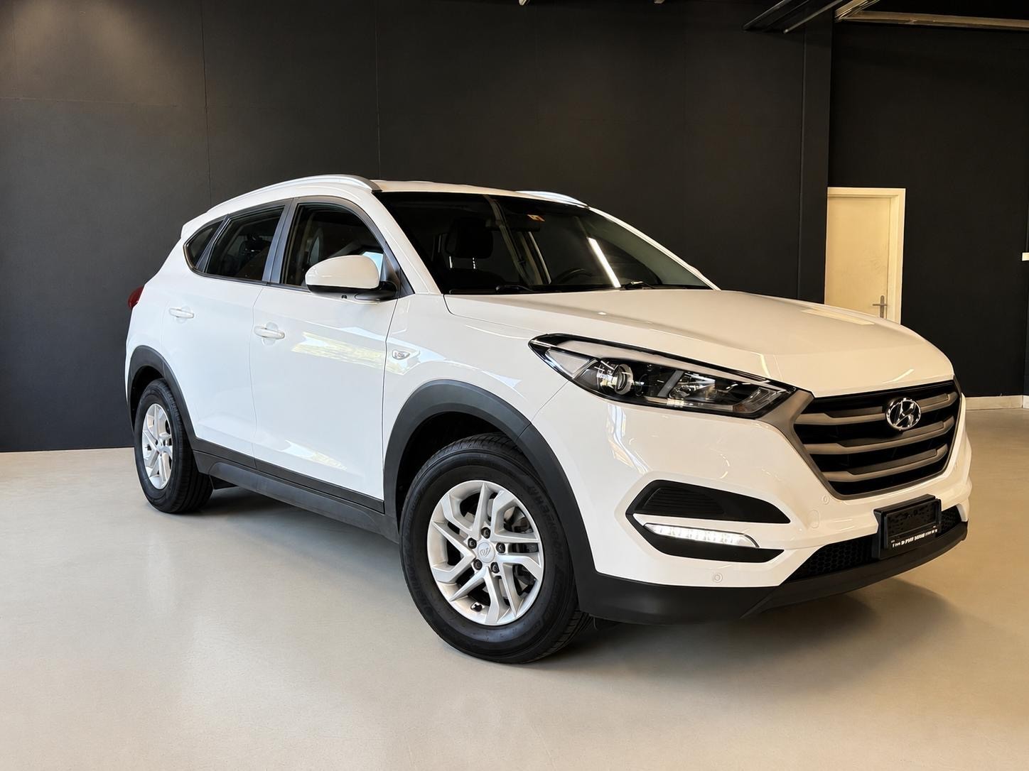 HYUNDAI Tucson 1.7 CRDI Origo 2WD DCT7-image-5