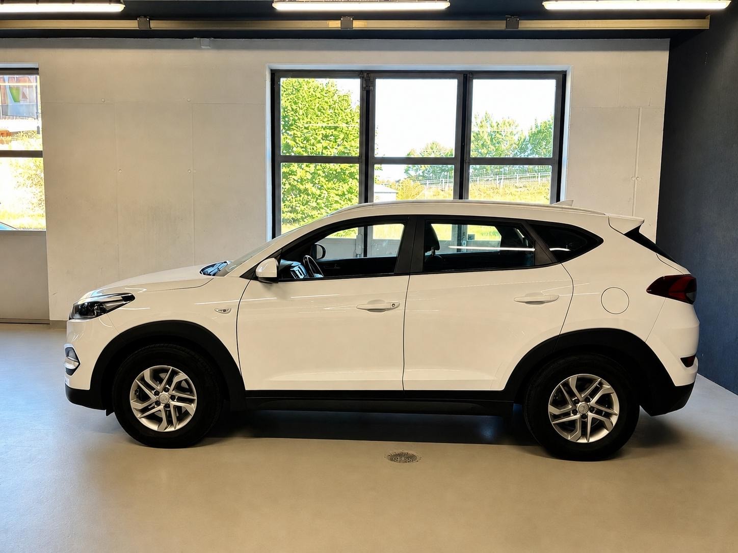 HYUNDAI Tucson 1.7 CRDI Origo 2WD DCT7-image-7