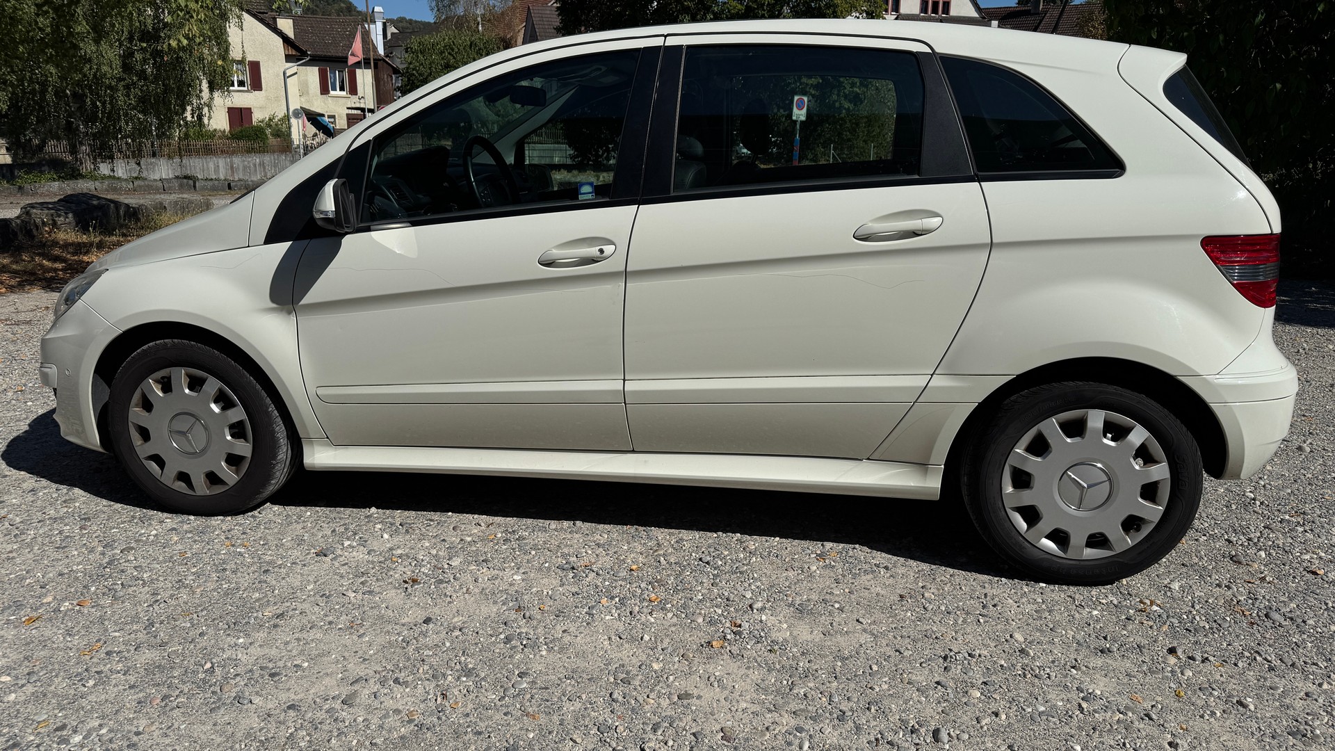 MERCEDES-BENZ B 180 CDI My Star Autotronic-image-6