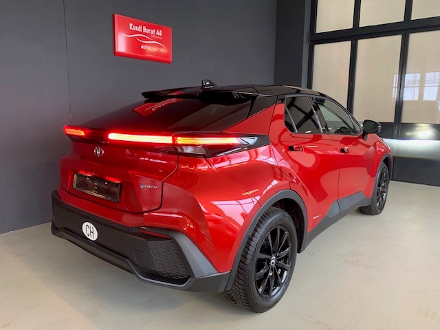 TOYOTA C-HR 2.0 HEV Trend 4x4-image-3
