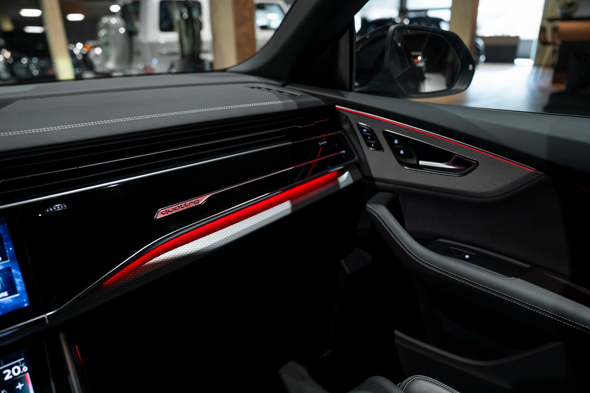 AUDI SQ8 SUV TFSI quattro tiptronic-image-12
