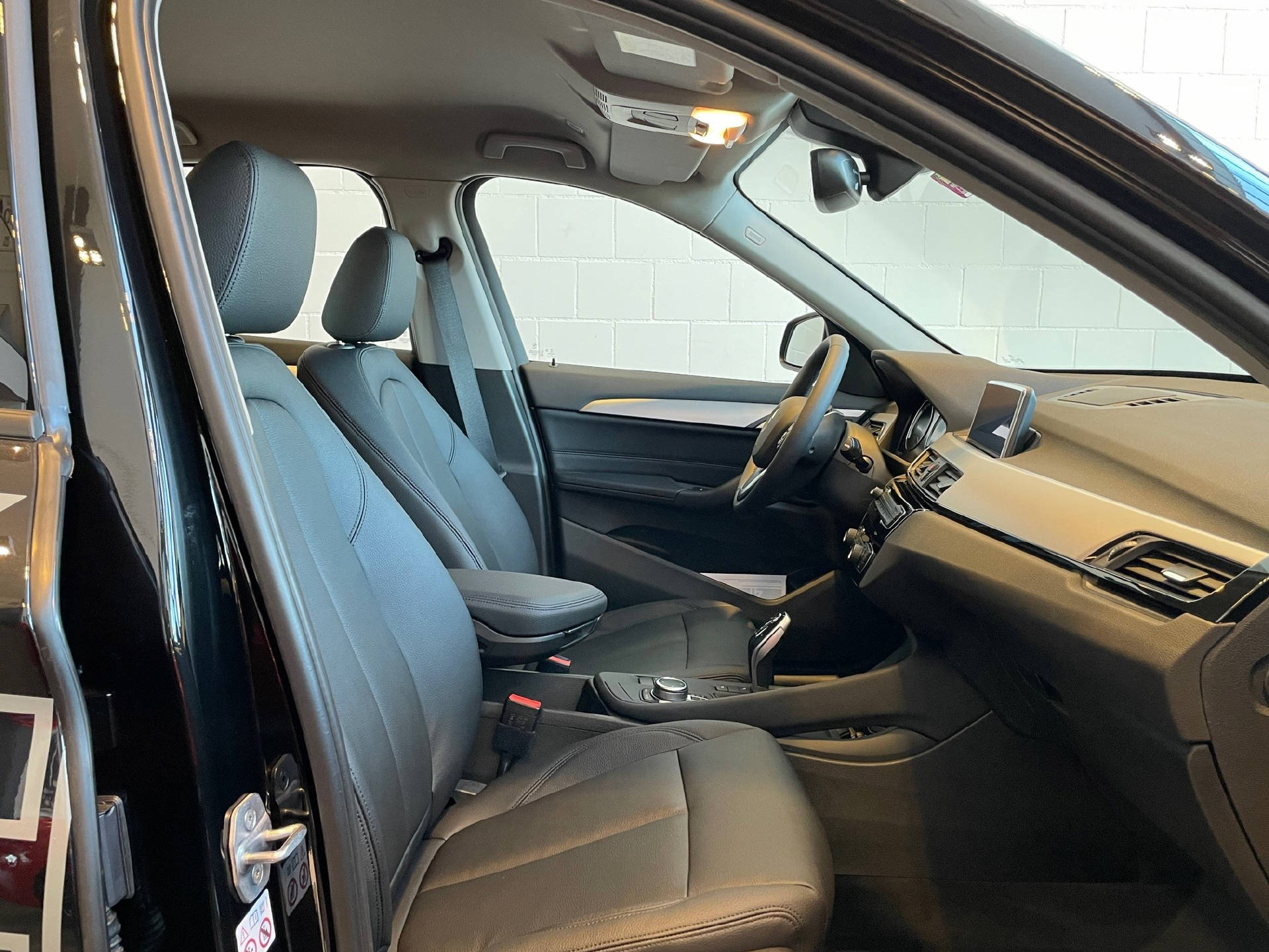 BMW X1 20d xDrive-image-9