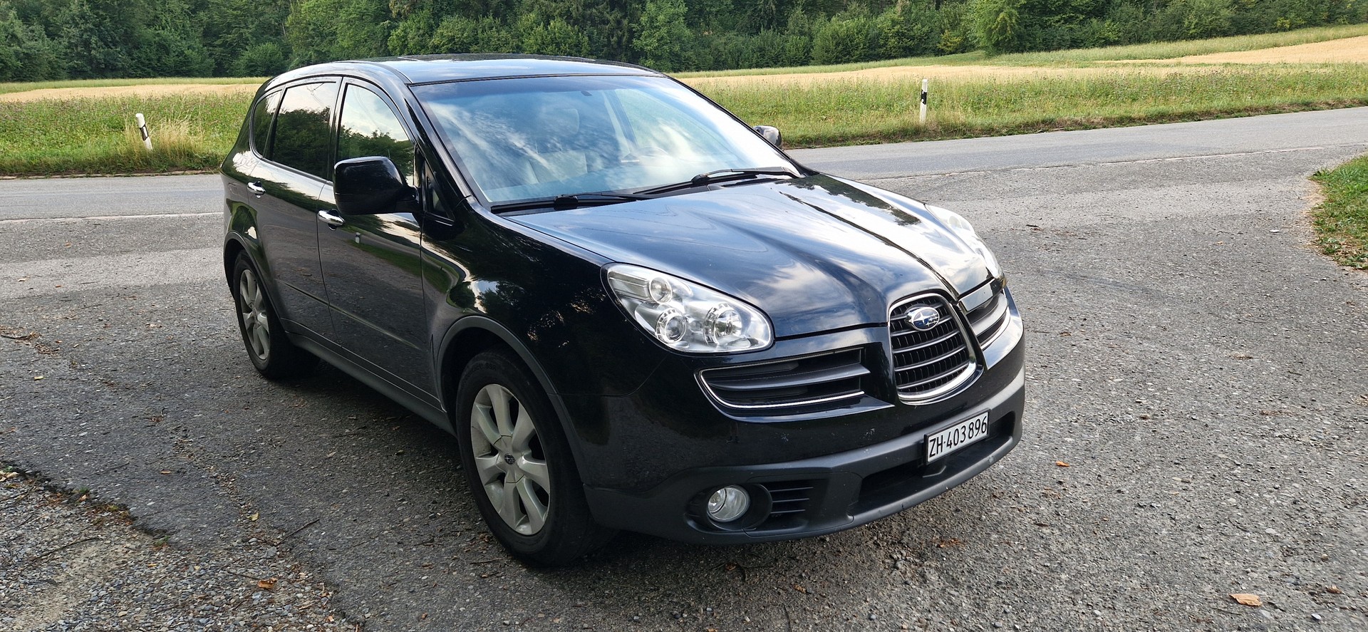 SUBARU 3.0 R Executive AWD-image-2