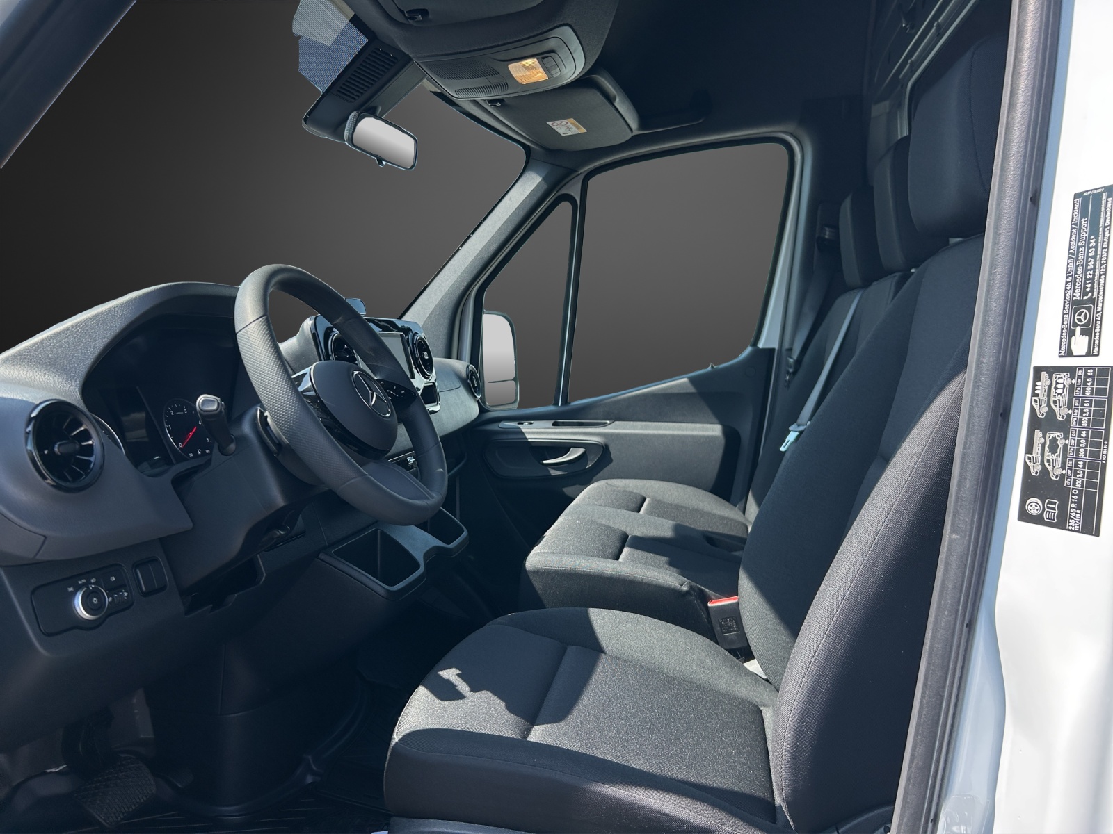 MERCEDES-BENZ Sprinter 315 CDI Standard 9G-TRONIC-image-9