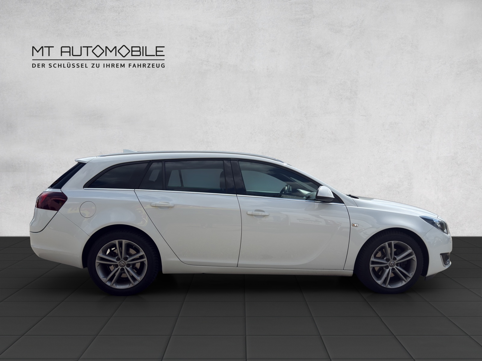 OPEL Insignia Sports Tourer 2.0 CDTI ecoFlex Sport-image-3