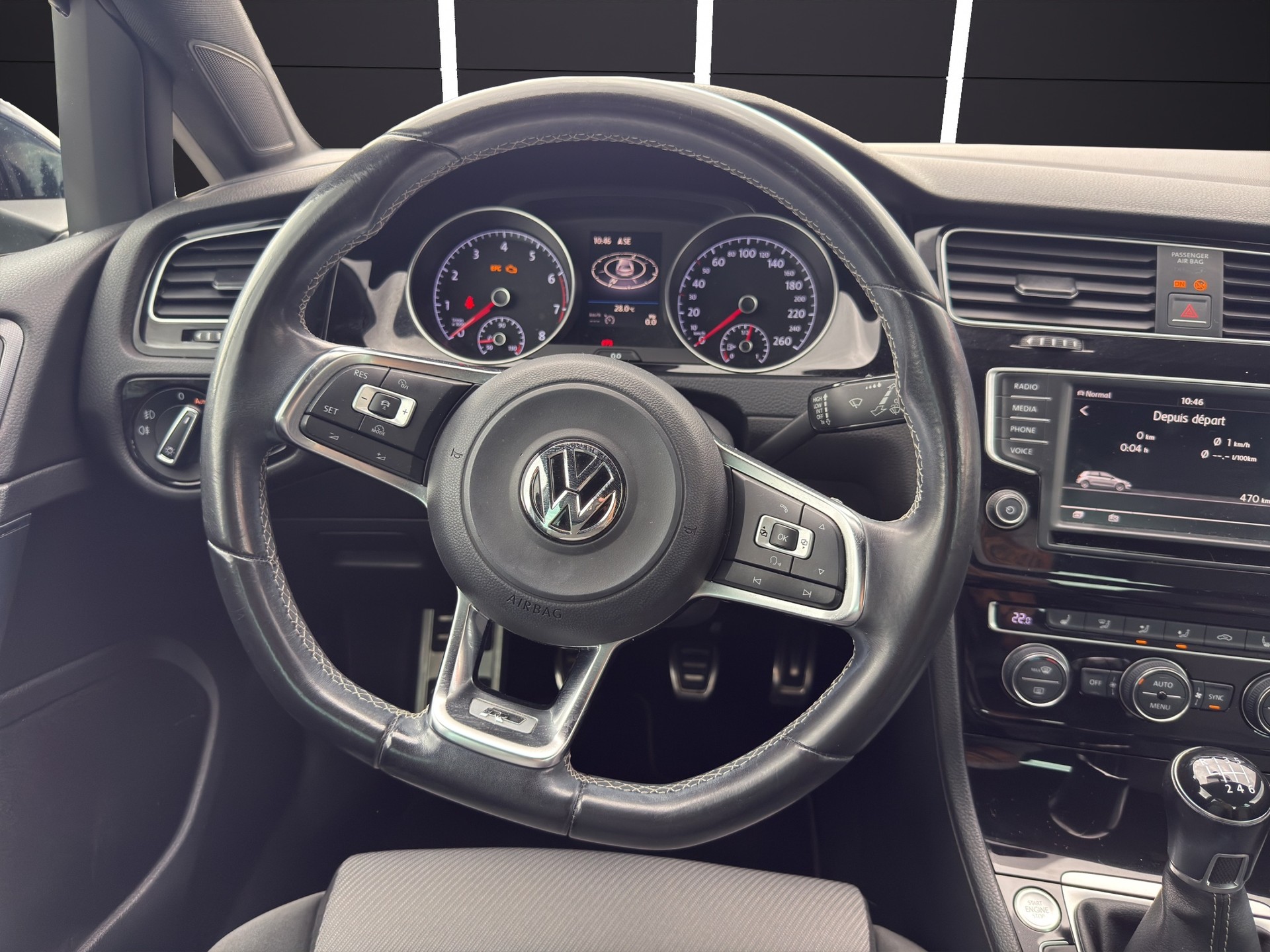 VW Golf 1.4 TSI Lounge RLine-image-9