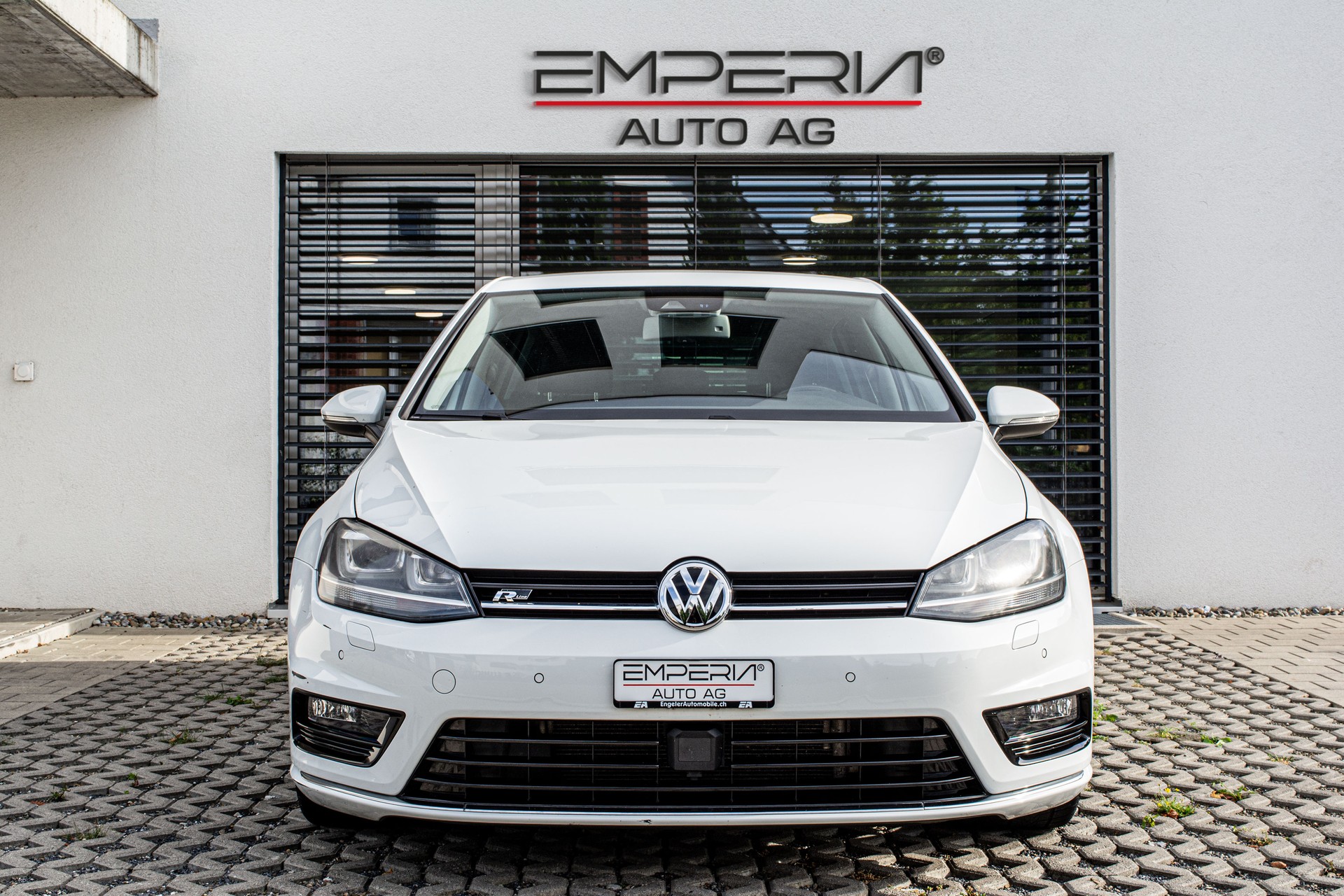 VW Golf 1.4 TSI R-Line Design DSG-image-3