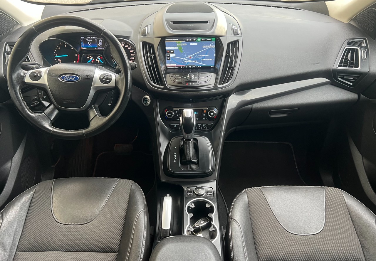 FORD Kuga 2.0 TDCi Sync Edition 4WD PowerShift-image-9
