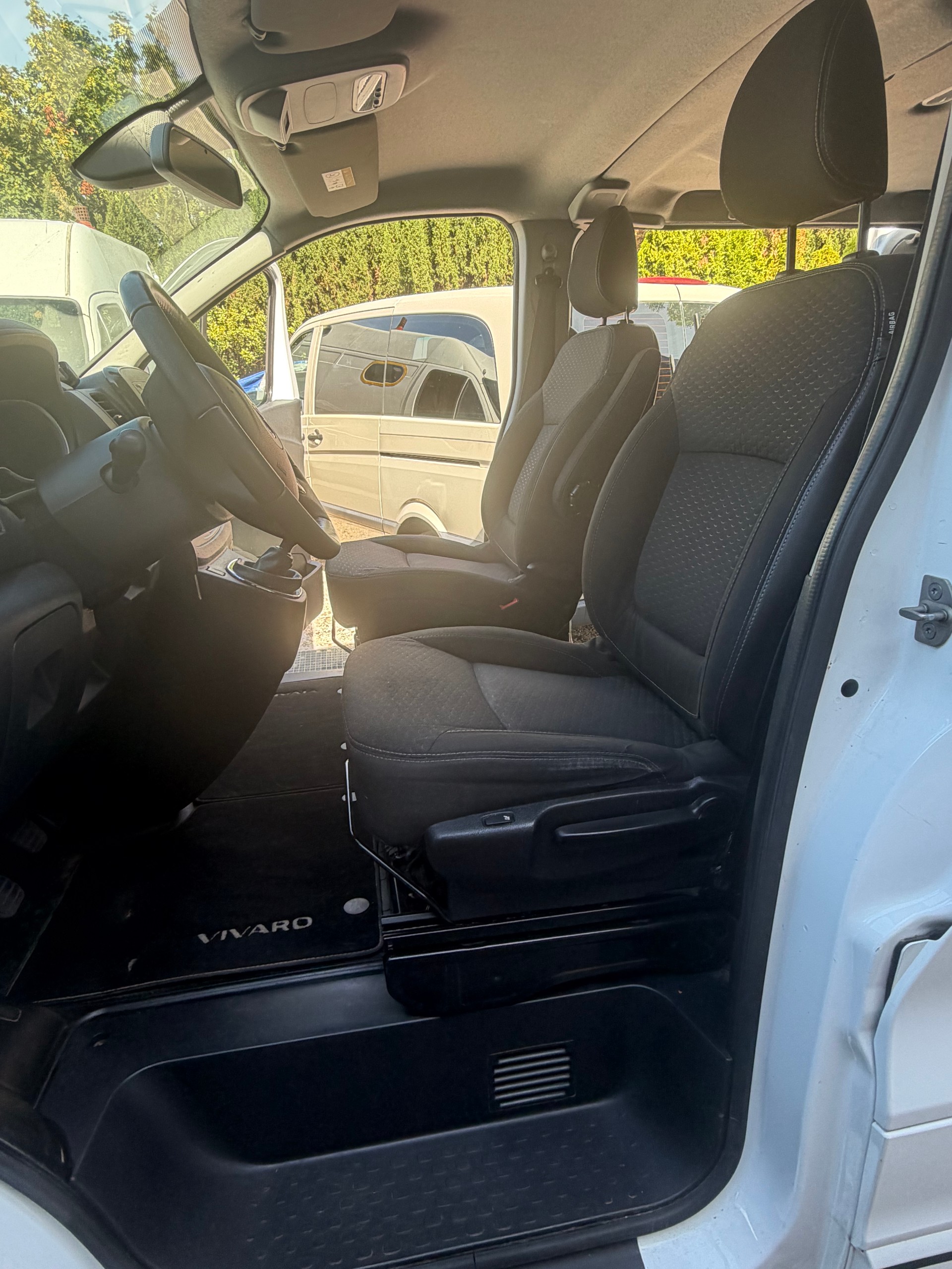 OPEL Vivaro 1.6 CDTI Combi+ 2.9t L1H1-image-6