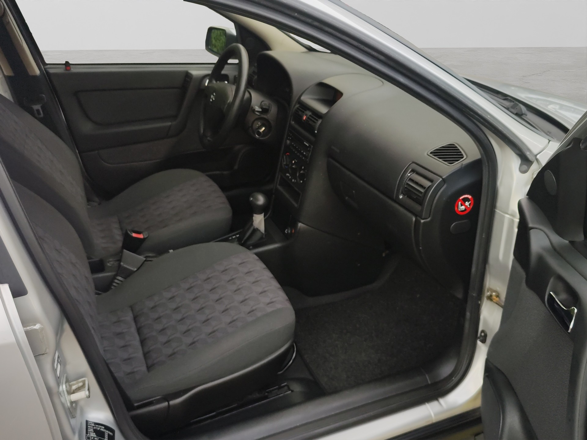OPEL Astra 1.8i 16V Elegance-image-17