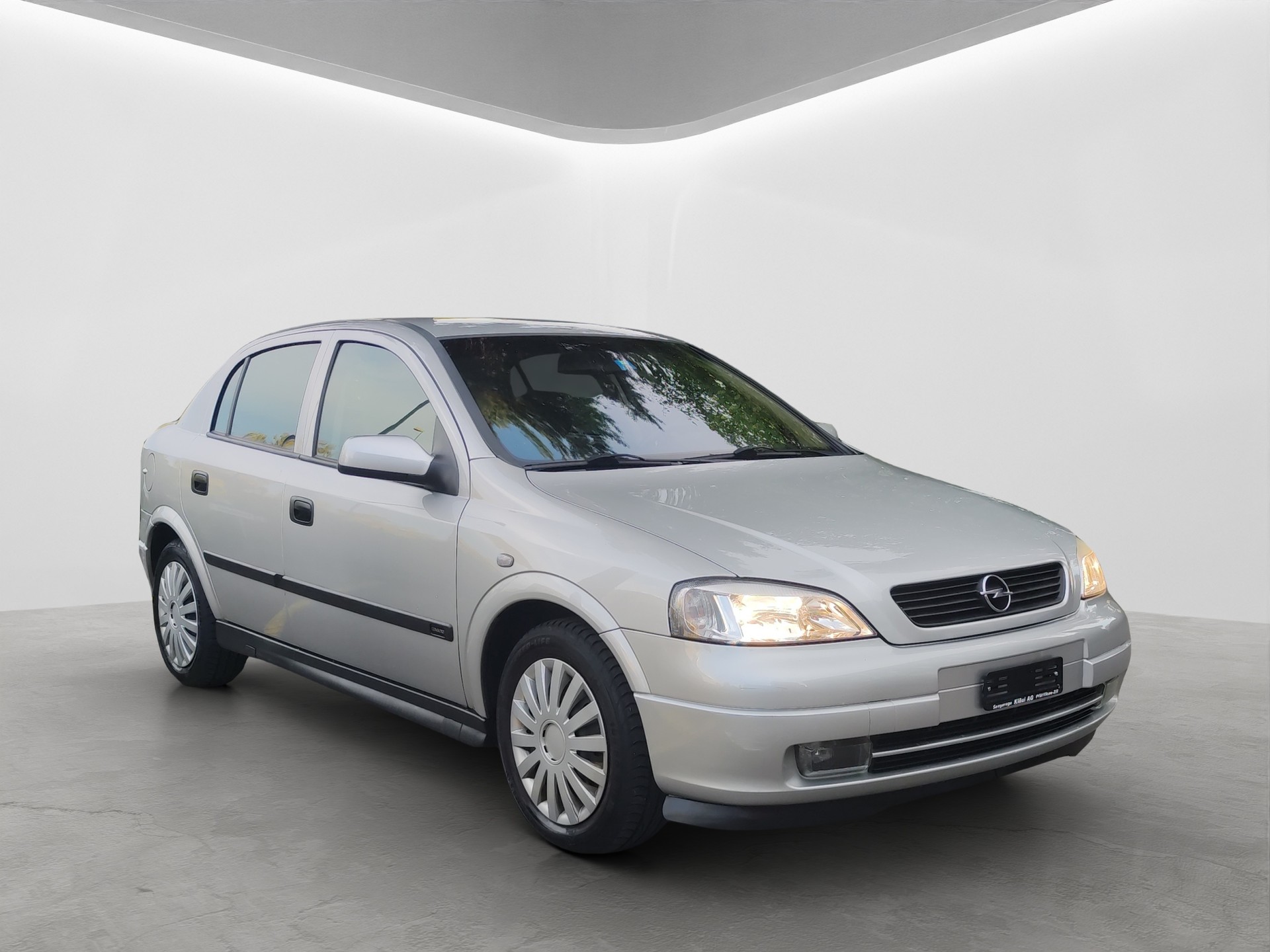 OPEL Astra 1.8i 16V Elegance-image-10