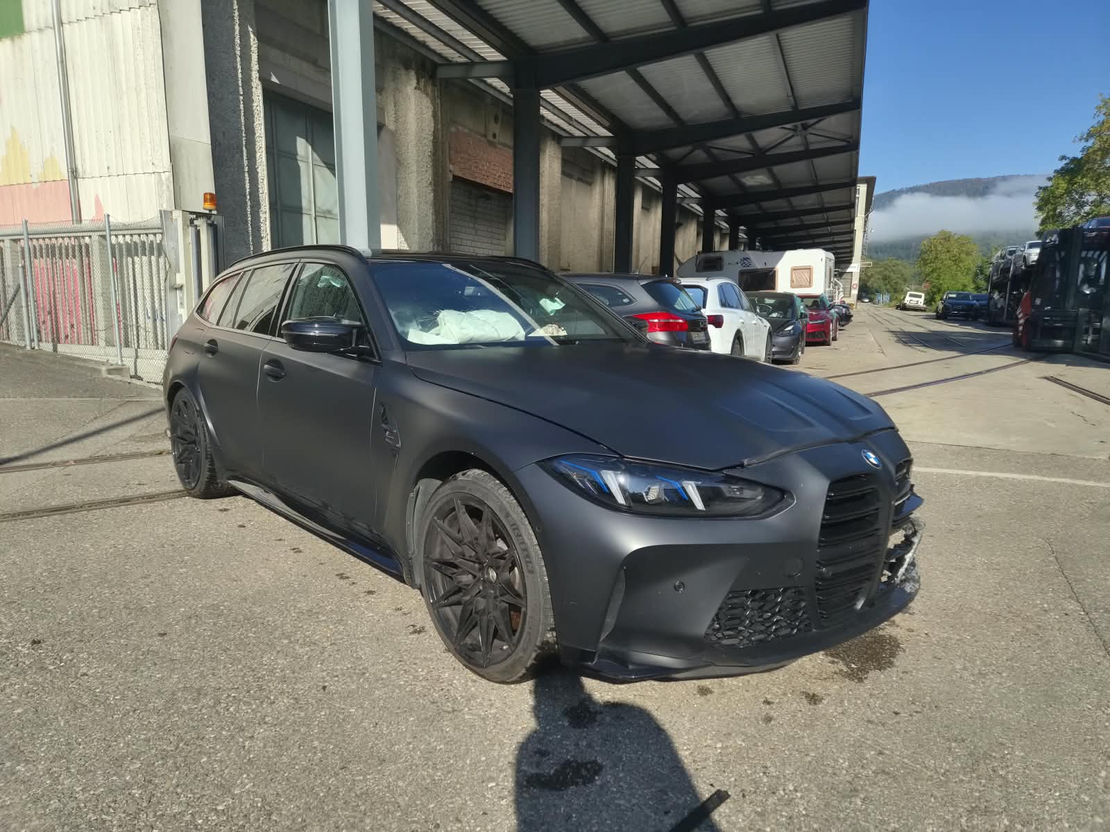 BMW M3 Touring xDrive Competition M-image-4