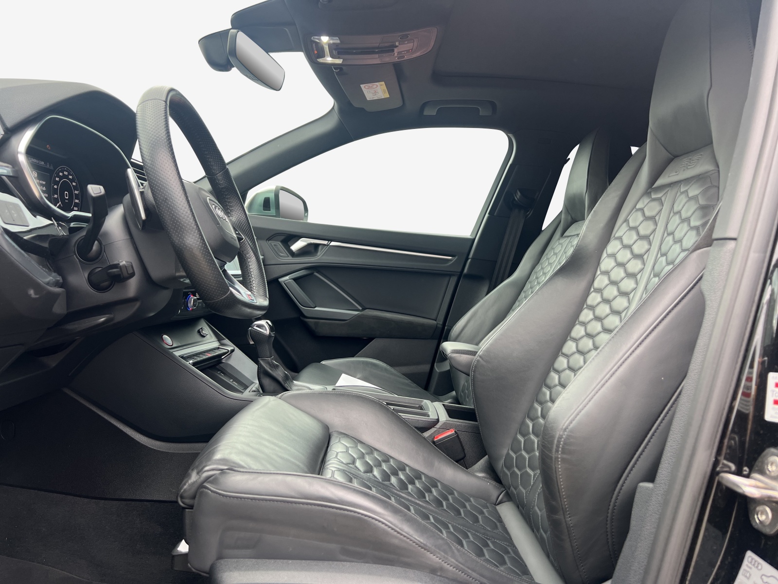 AUDI RS Q3 2.5 TFSI quattro S tronic-image-7