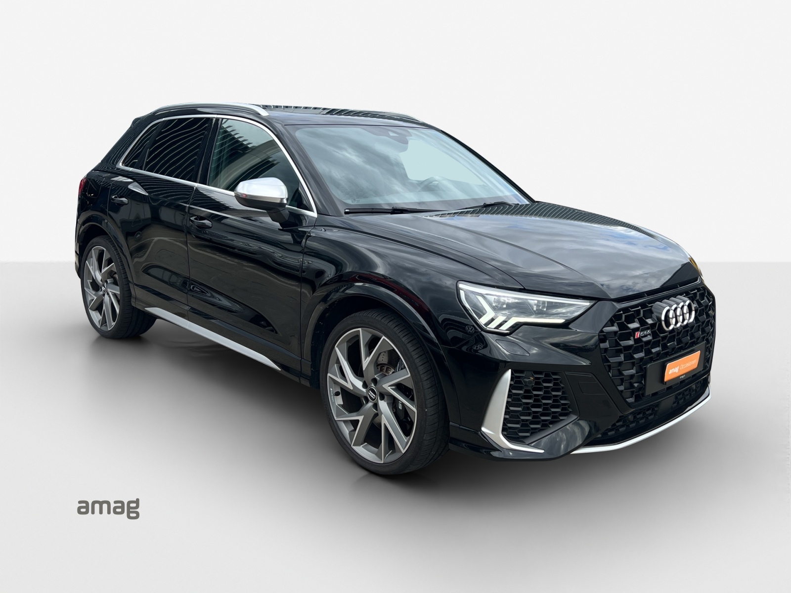 AUDI RS Q3 2.5 TFSI quattro S tronic-image-5