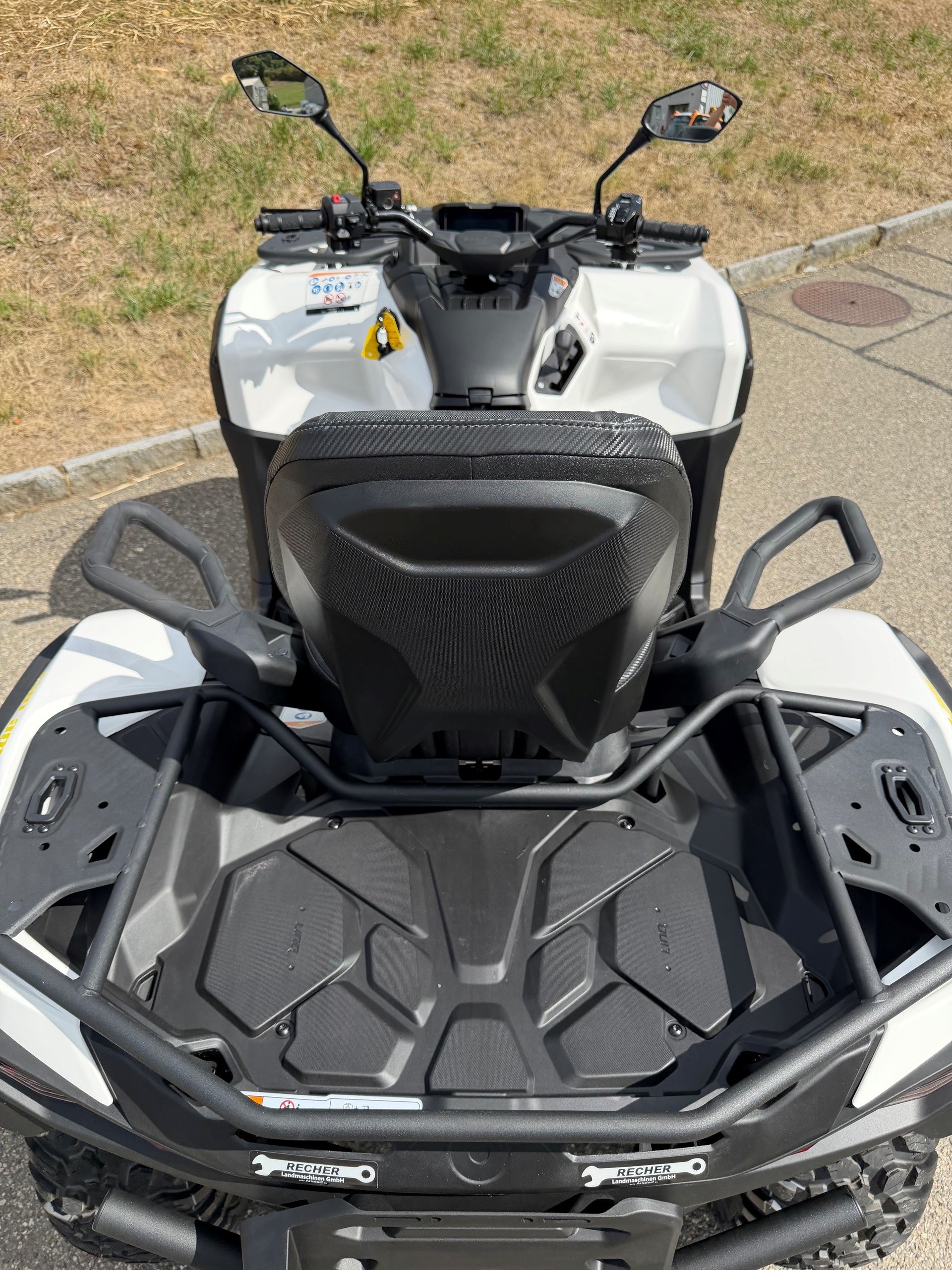 CAN-AM MAX ELECTRIC-image-5