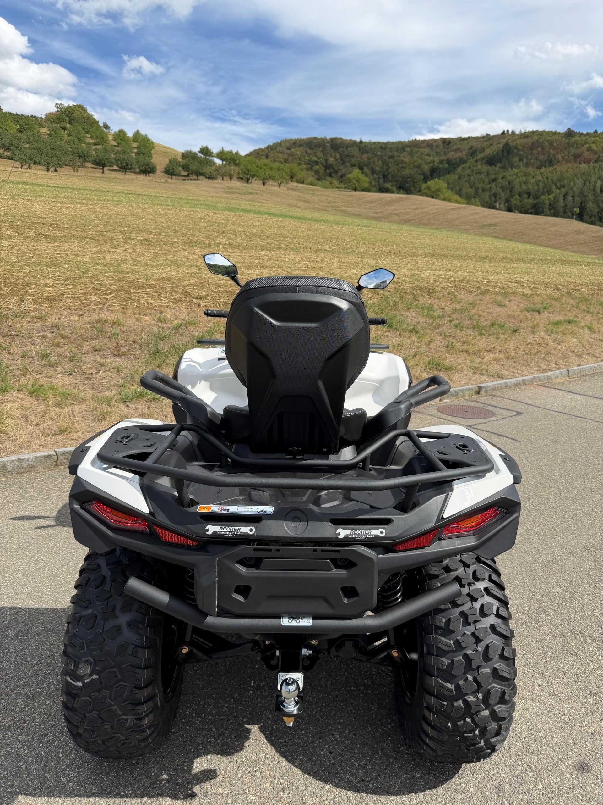CAN-AM MAX ELECTRIC-image-4